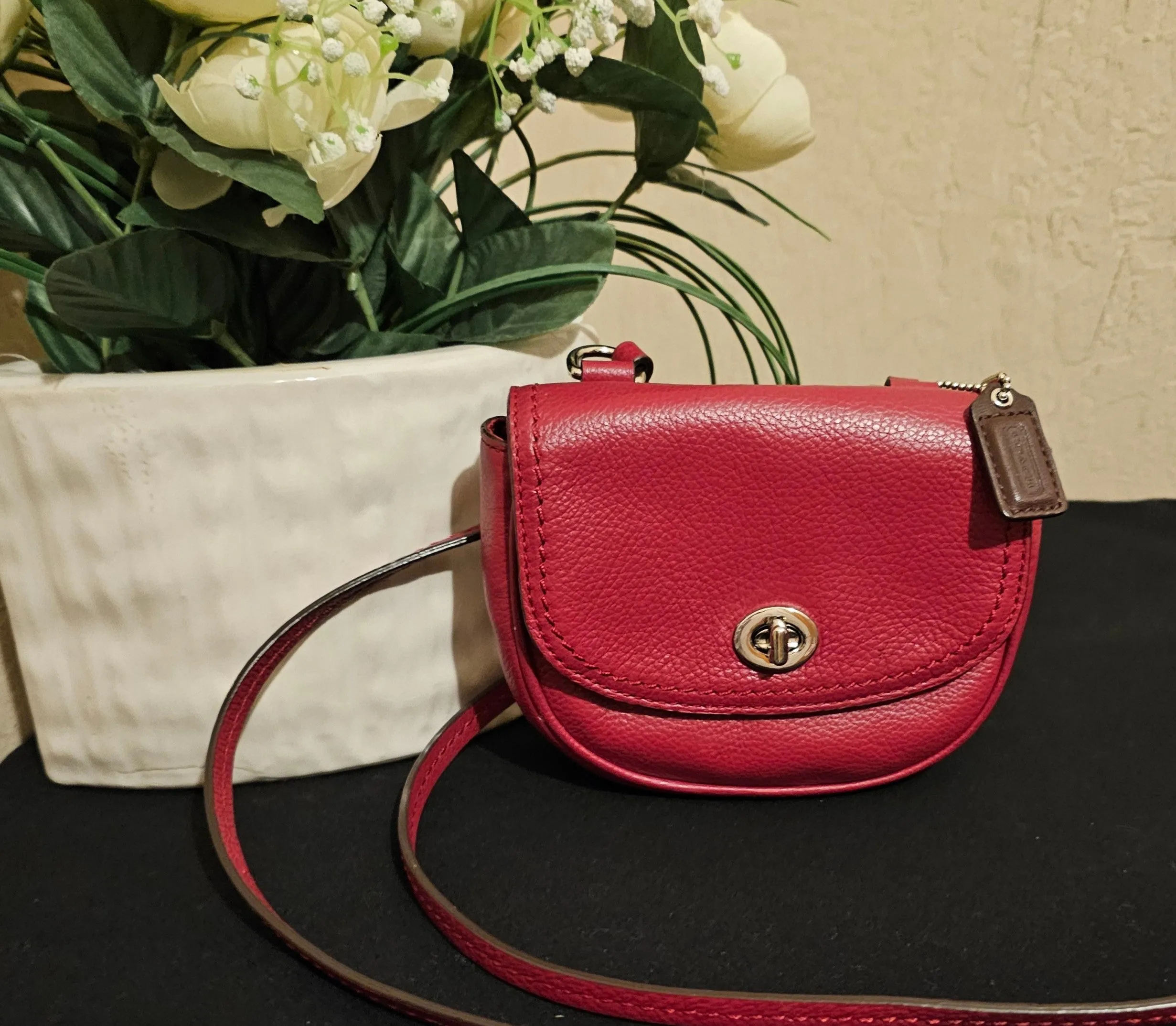 Coach Park Mini Cranberry Crossbody Swingpack Shoulderbag