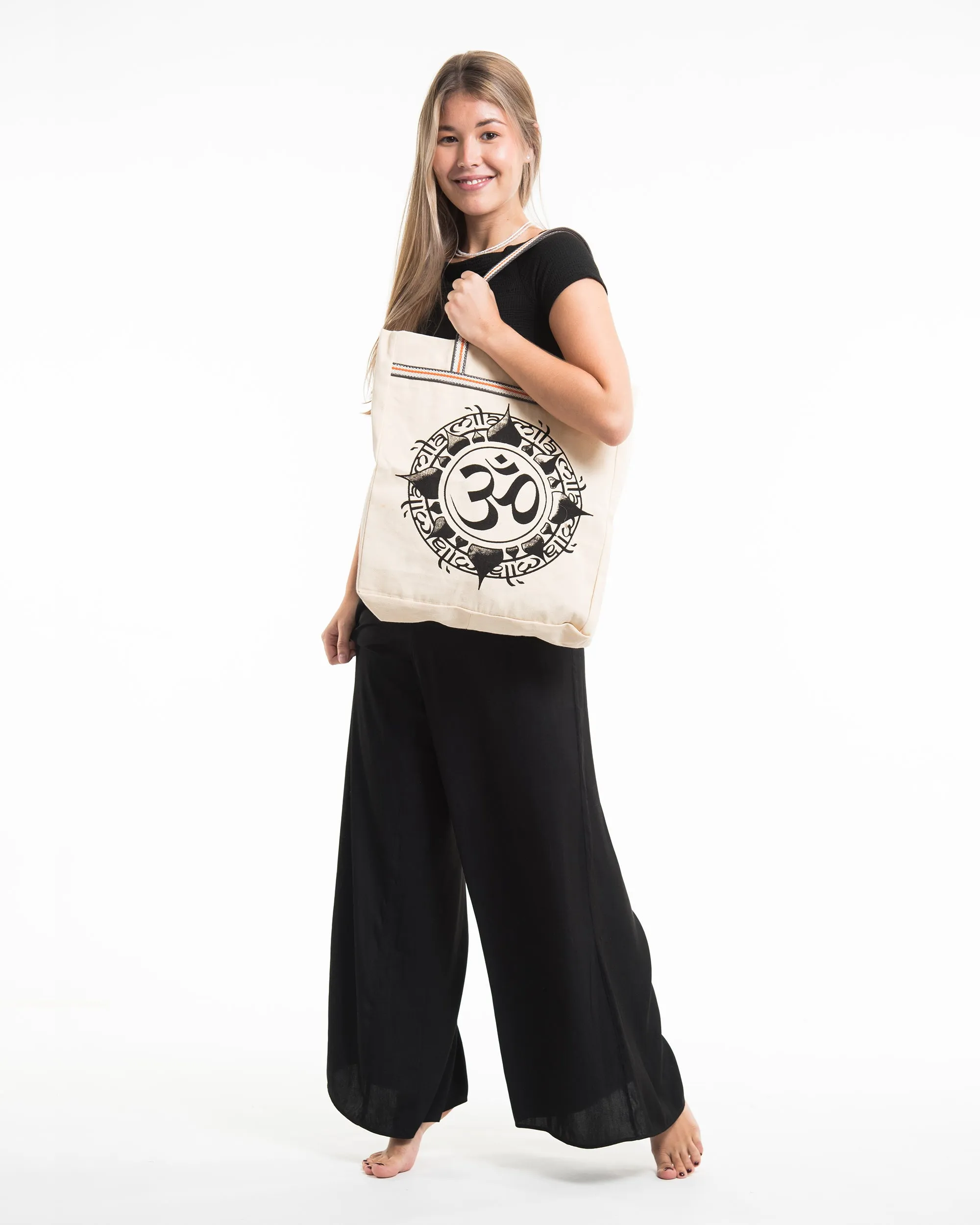 Infinitee Om Canvas Everyday Tote Bag in Natural