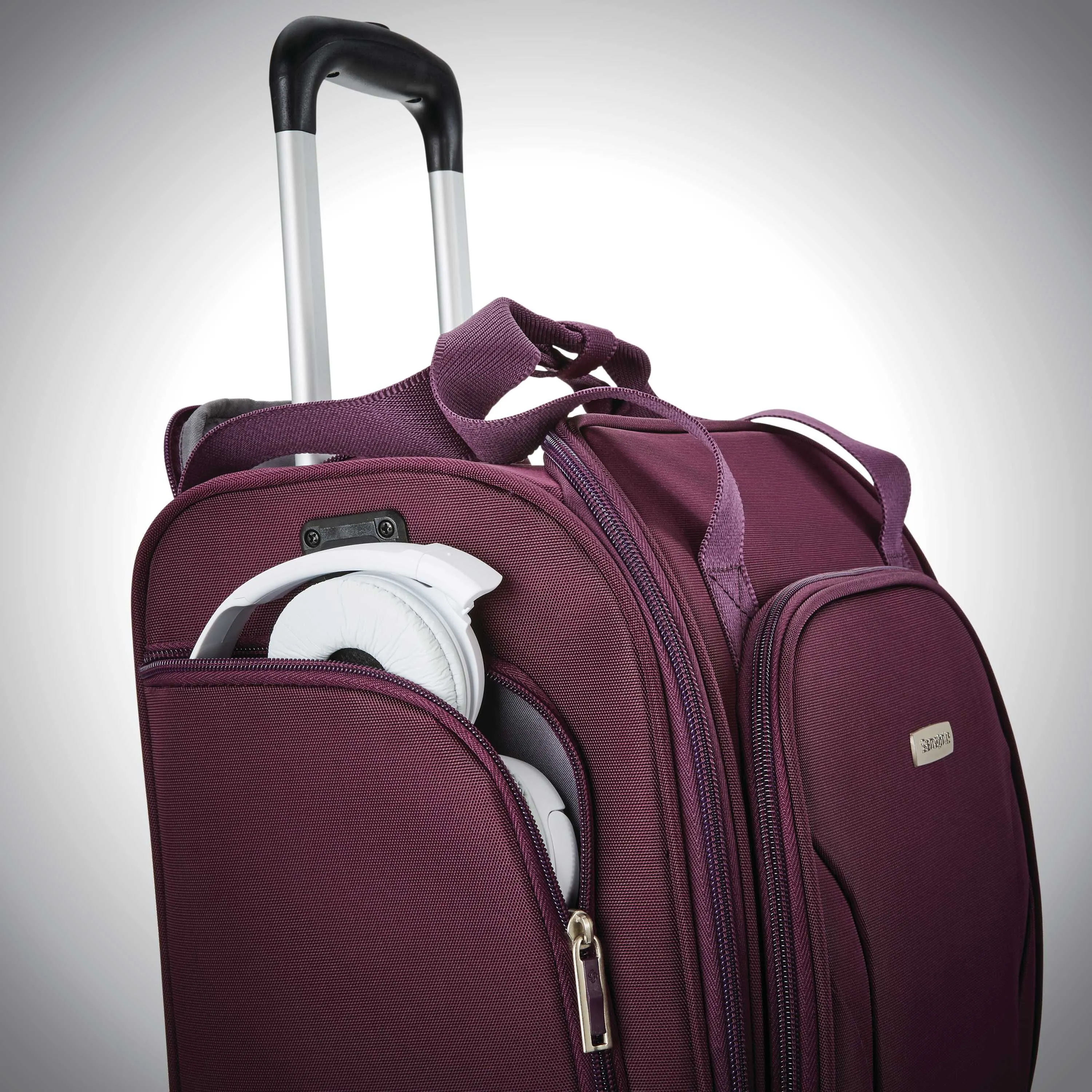 Samsonite Spinner Underseater with USB Port