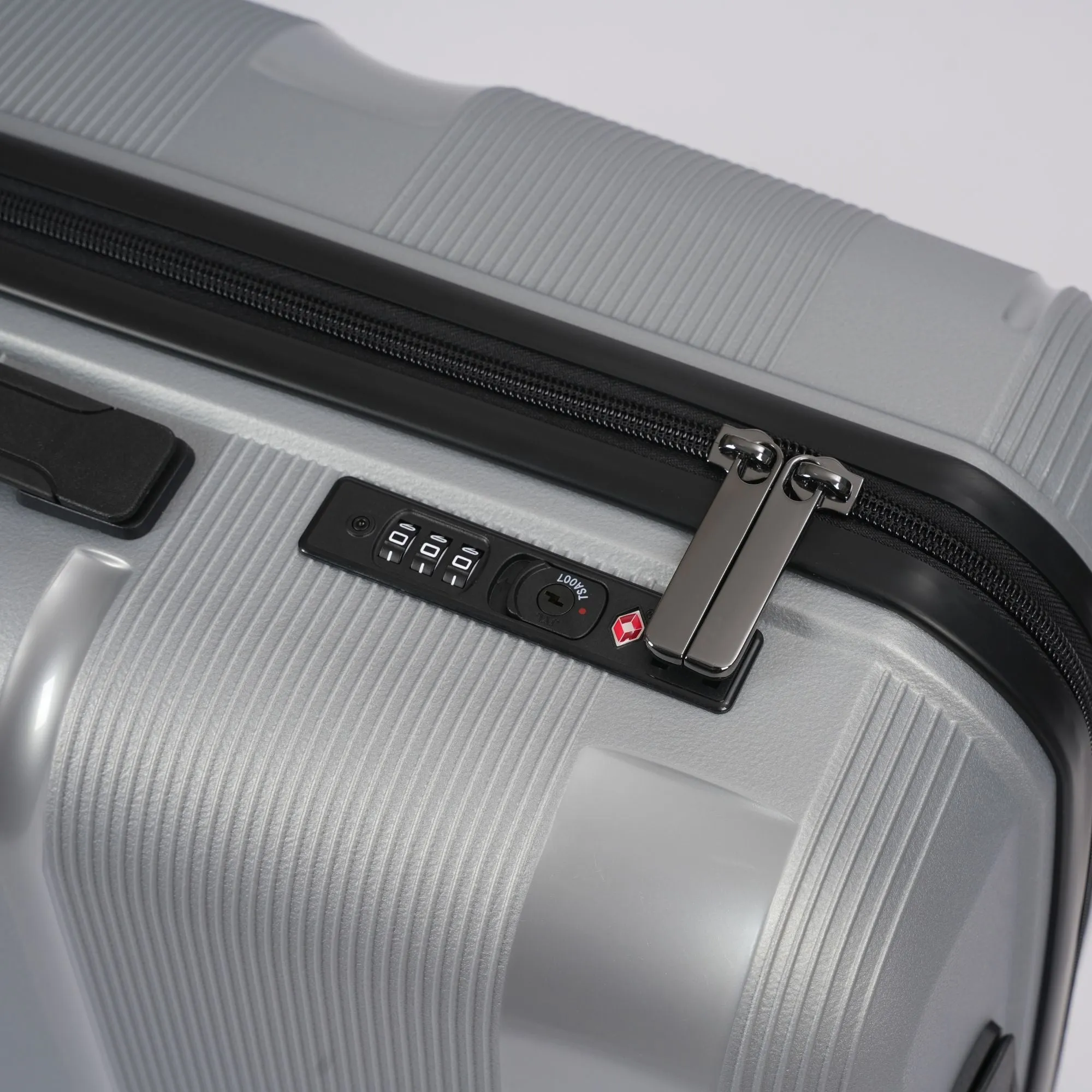 Silver Hardcase Roller Luggage 28' with 360° Wheels & TSA Lock